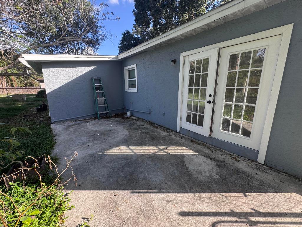 RIVER PARK UNIT 5 - Residential Lease