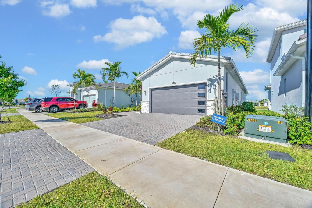 Photo of 14185 SW Daphne Street, Port Saint Lucie, FL 34987 (MLS # R11142555)