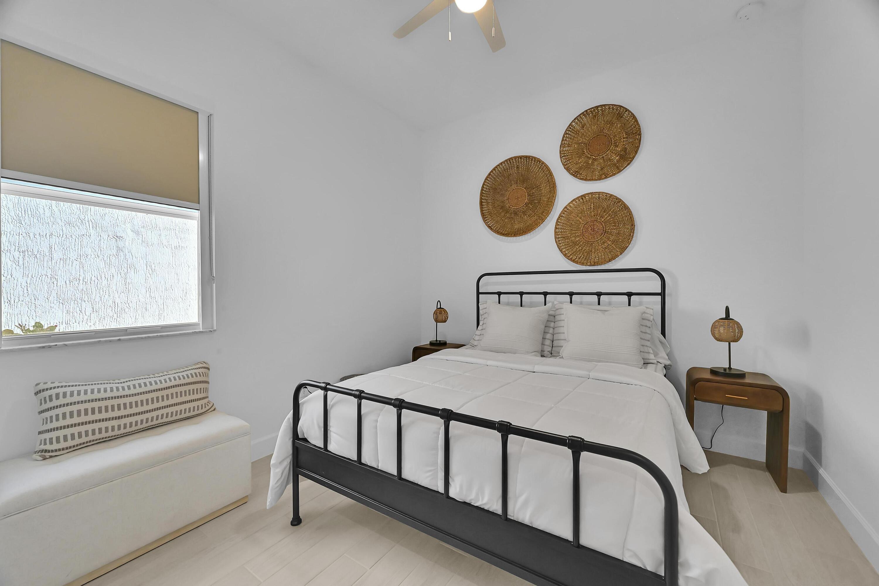 SEVILLE PHASE 1 - Residential Lease