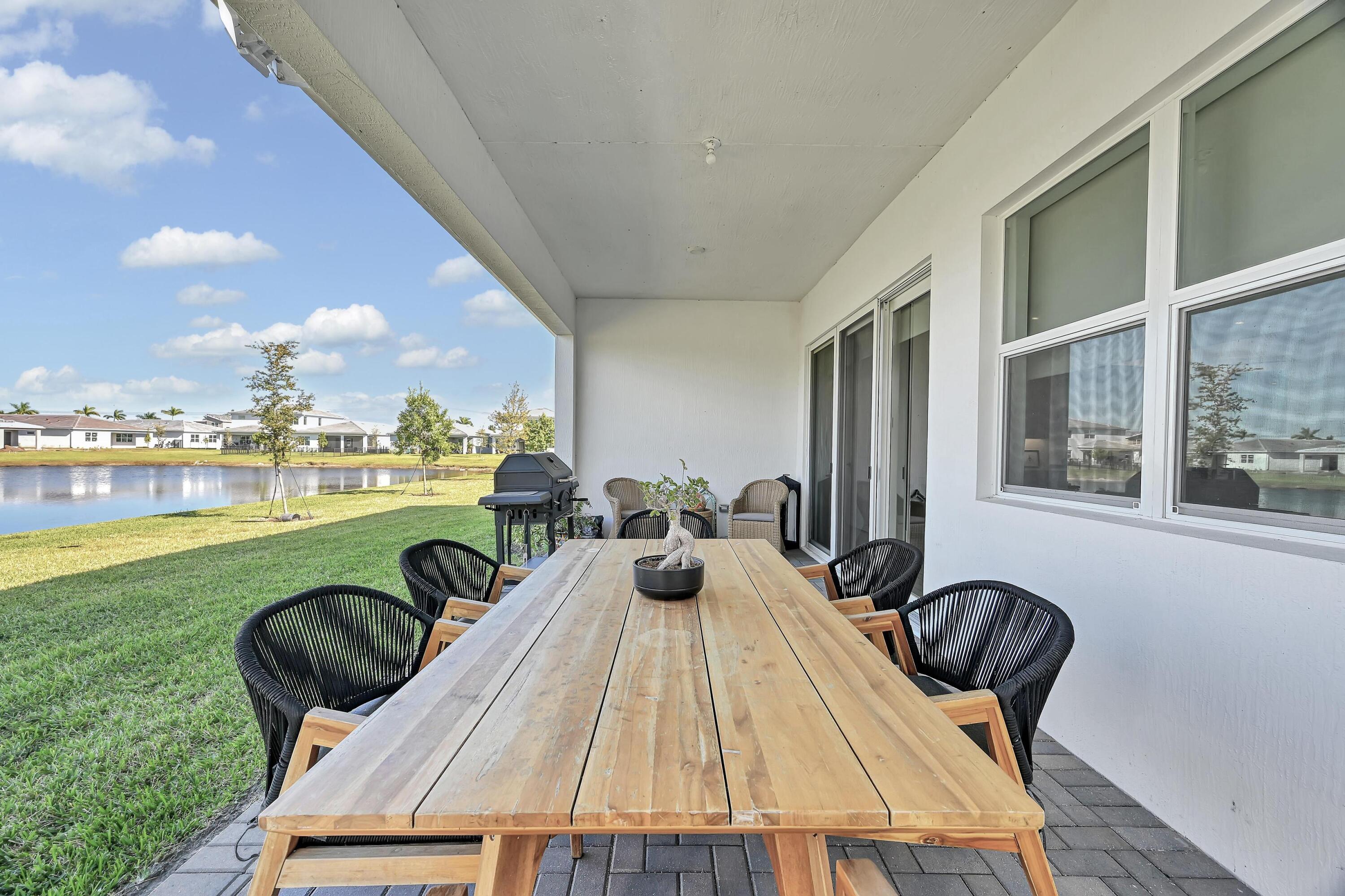 SEVILLE PHASE 1 - Residential Lease