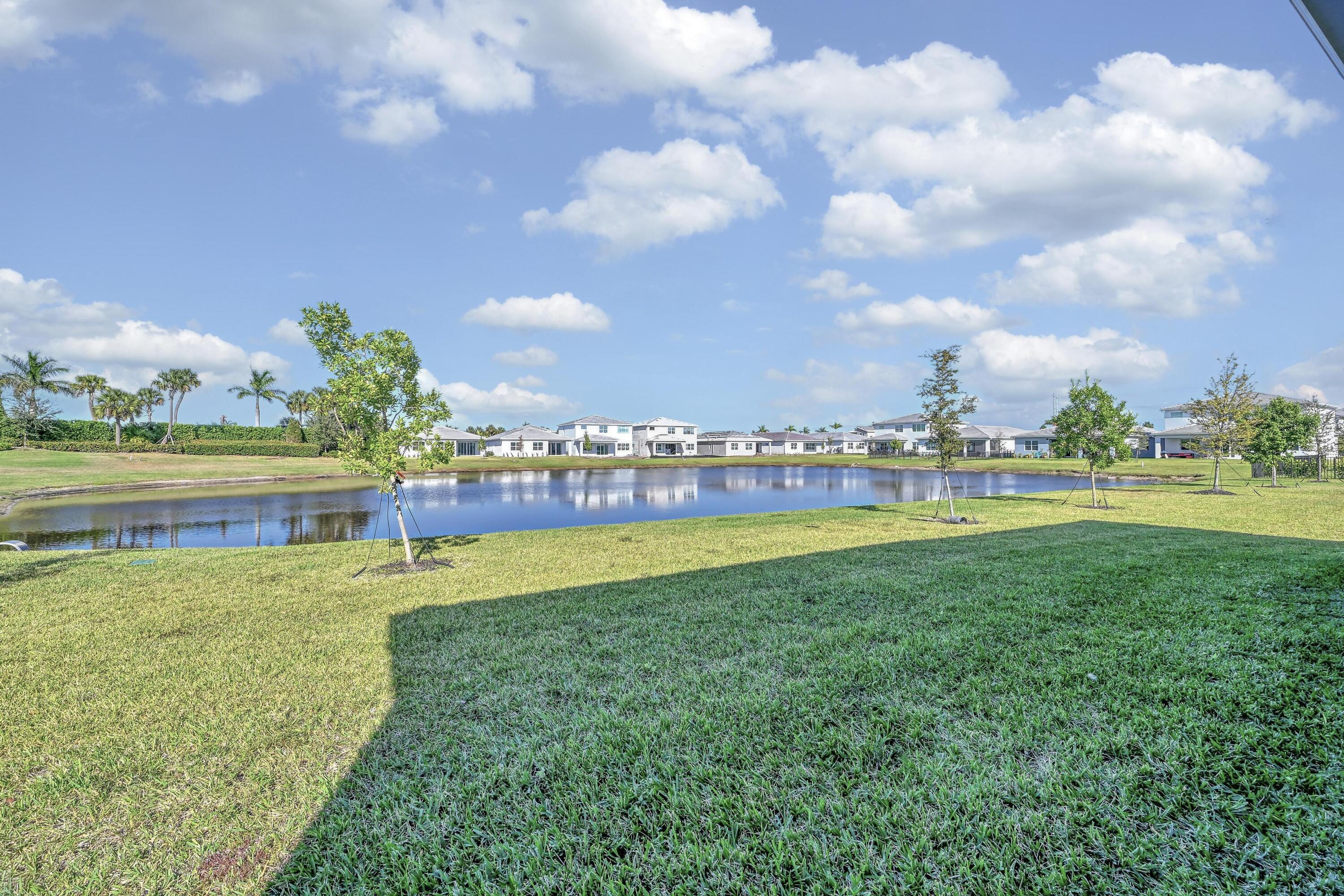 SEVILLE PHASE 1 - Residential Lease