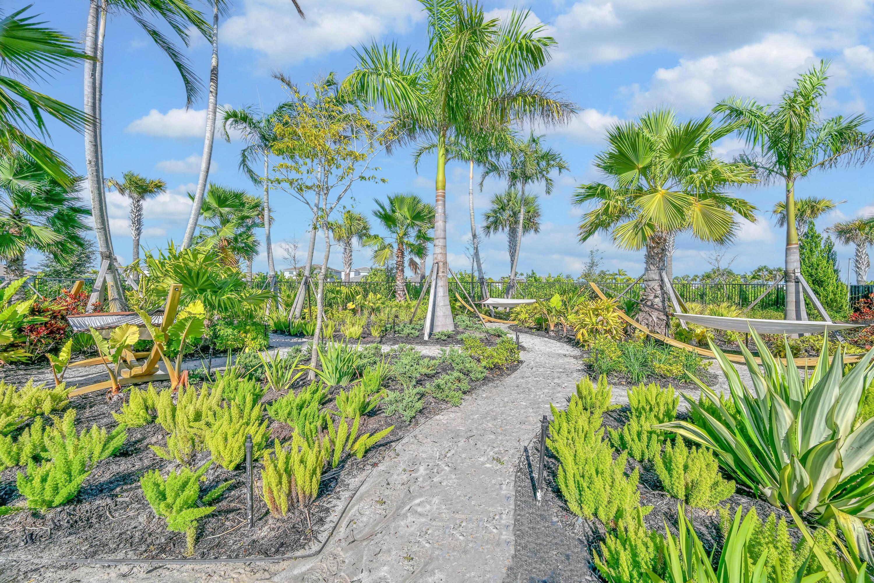 SEVILLE PHASE 1 - Residential Lease