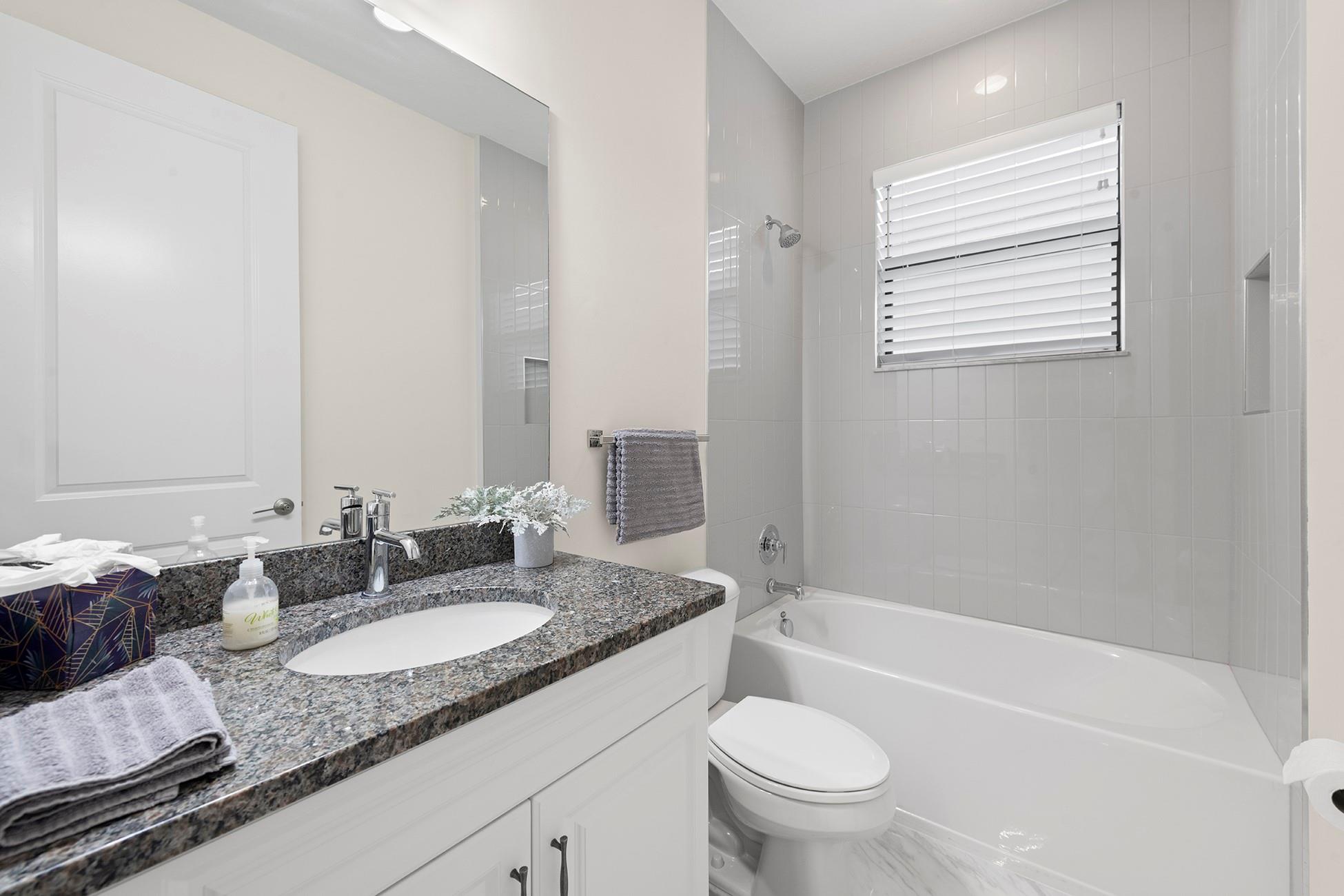 Toscana Isles Pud-Plat II - Residential