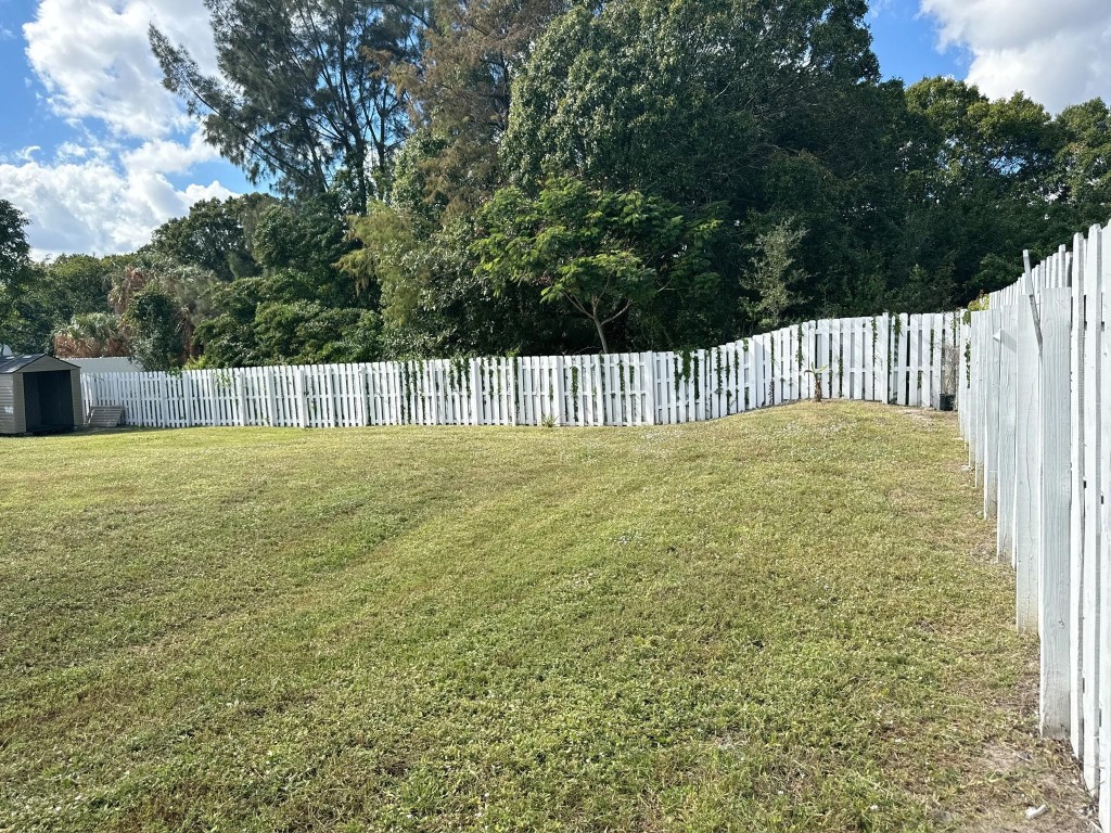 STONEBRIDGE ESTATES 1 ADD - Residential Lease