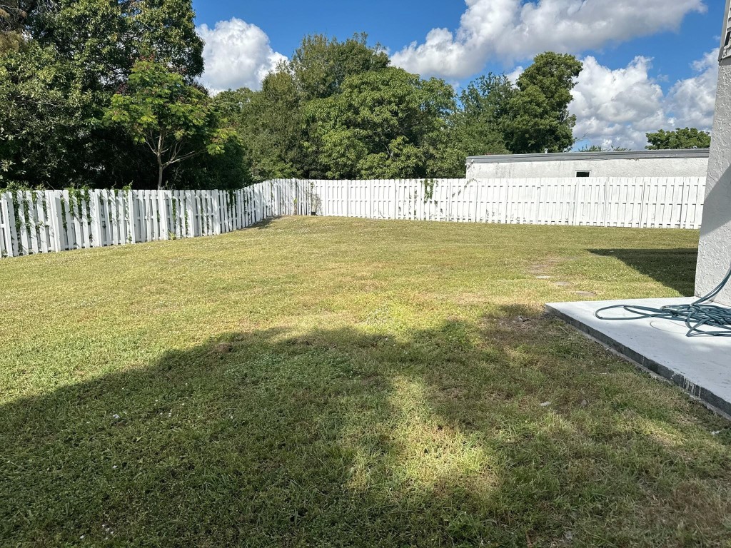 STONEBRIDGE ESTATES 1 ADD - Residential Lease