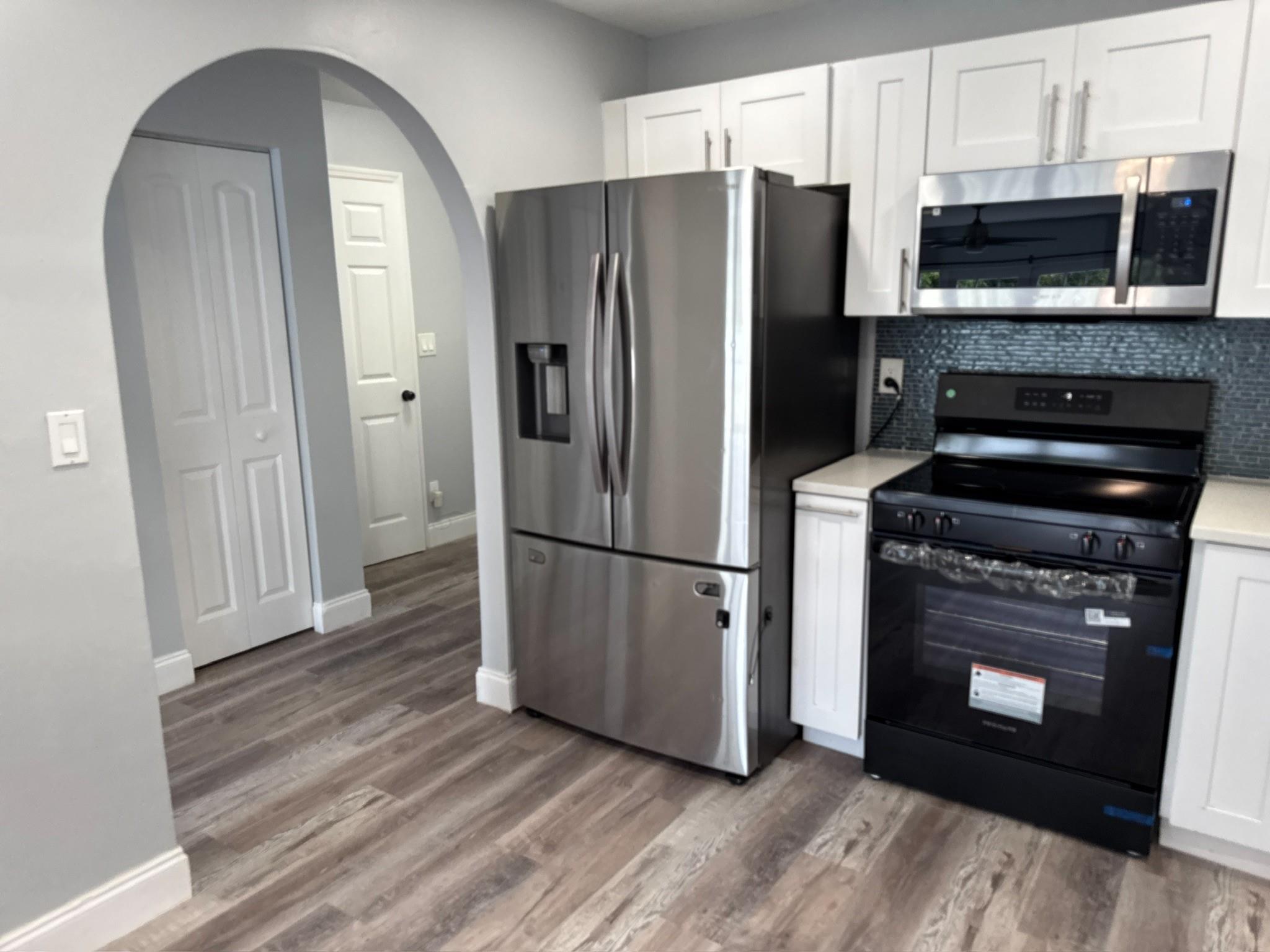 STONEBRIDGE ESTATES 1 ADD - Residential Lease