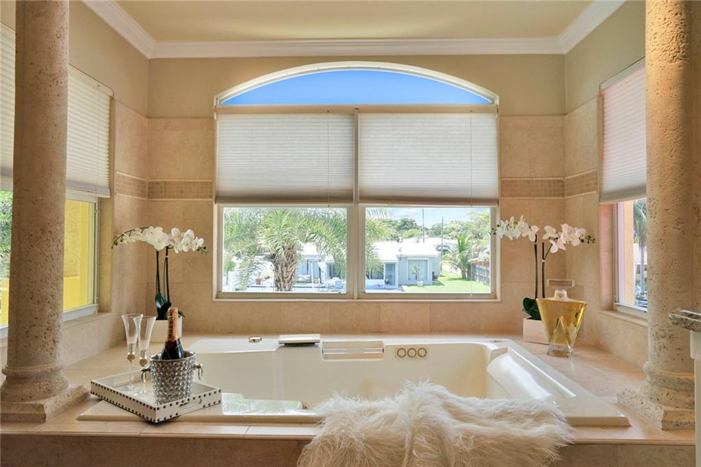 Wilton Manors - Residential