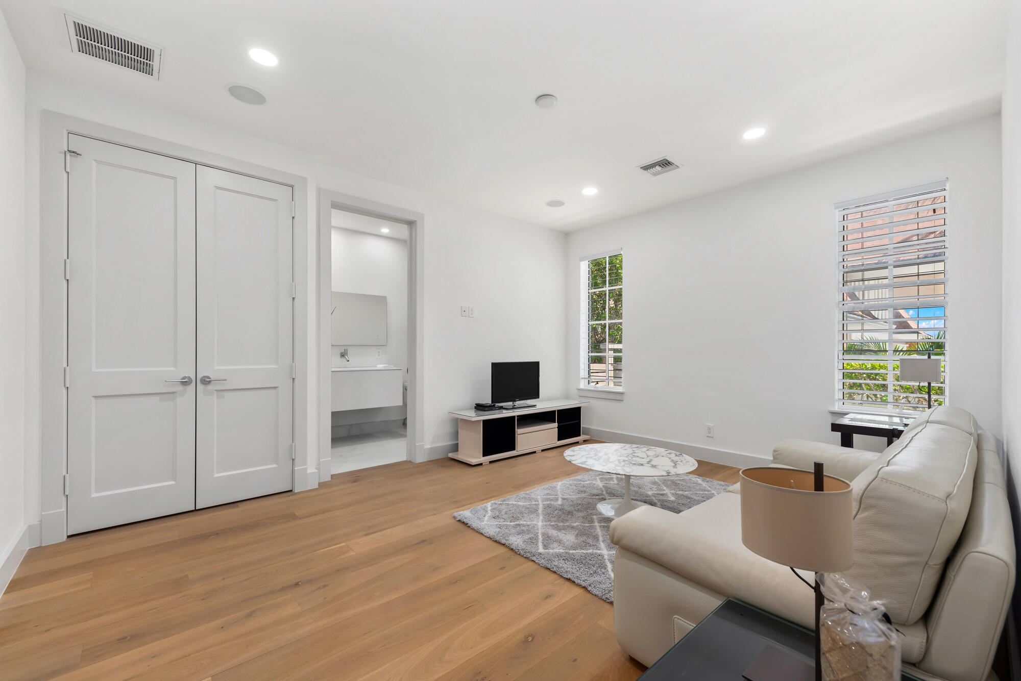 JUPITER INLET BEACH COLONY - Residential