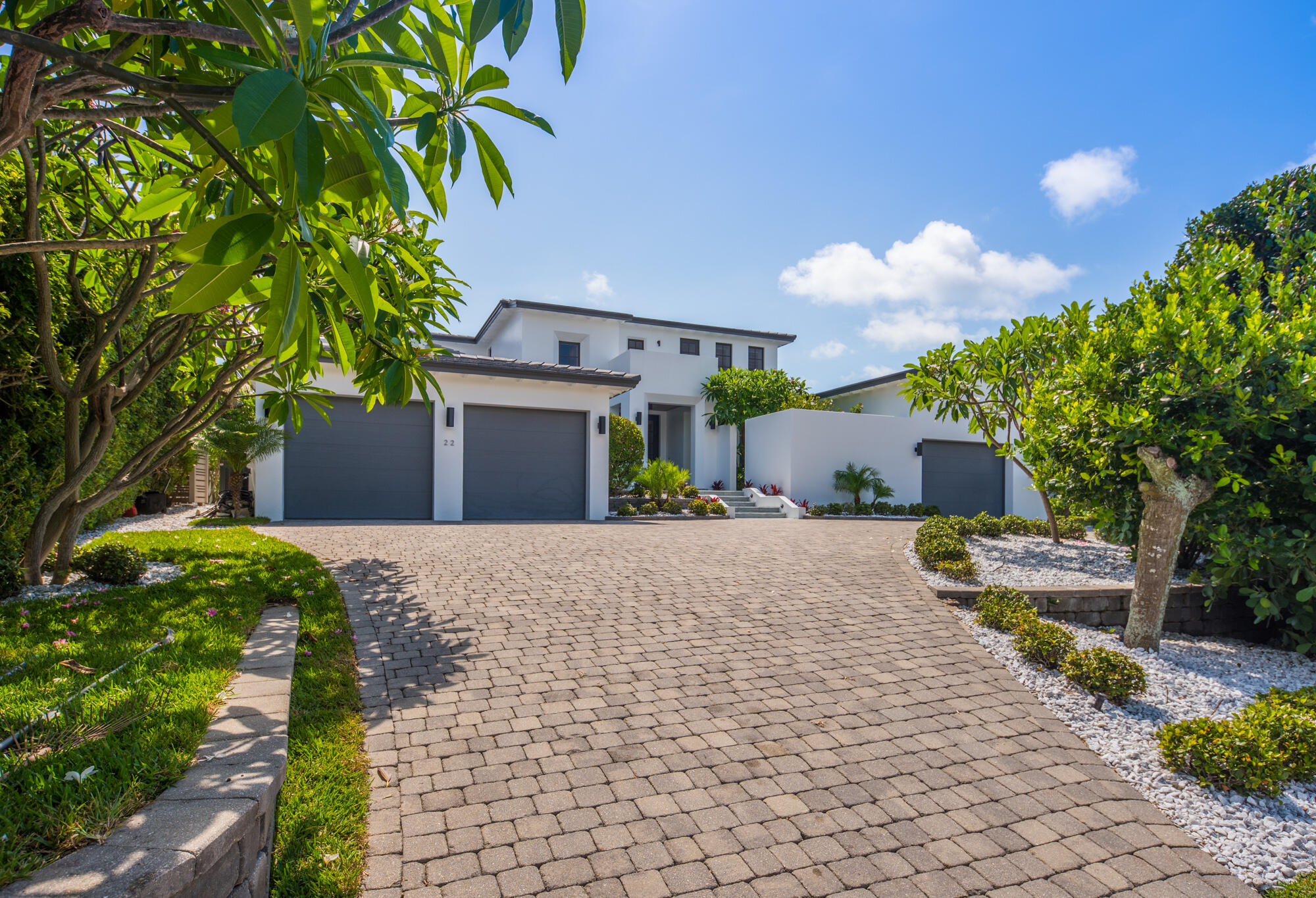 JUPITER INLET BEACH COLONY - Residential