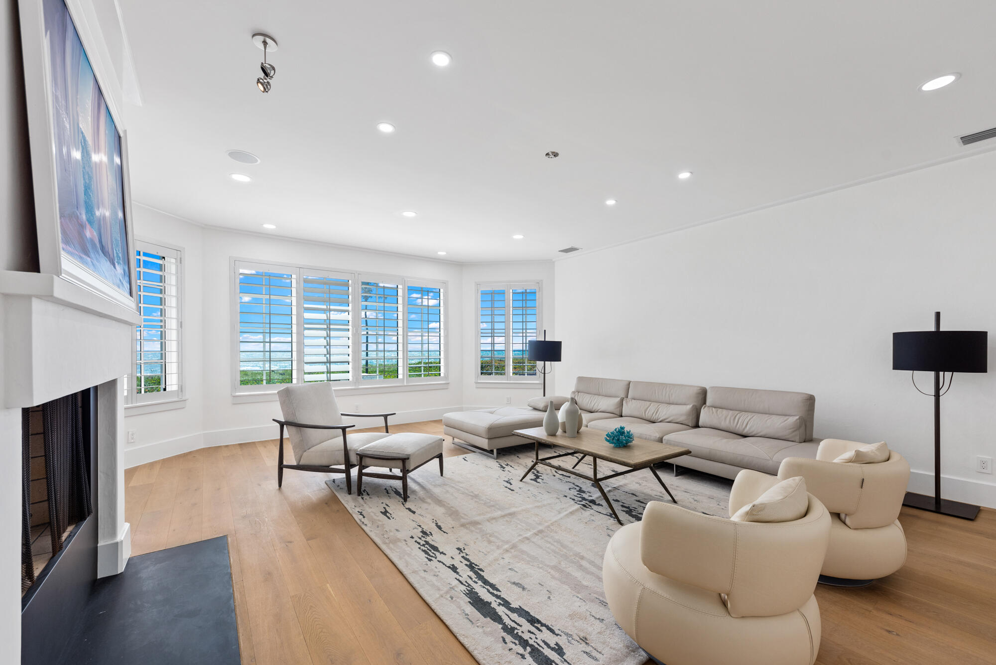 JUPITER INLET BEACH COLONY - Residential