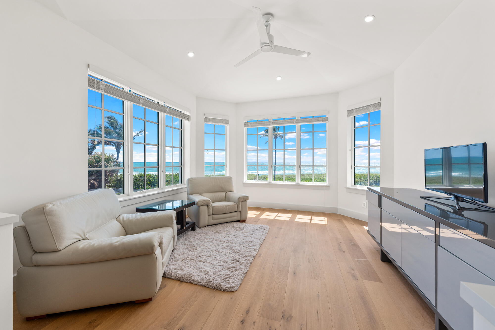 JUPITER INLET BEACH COLONY - Residential