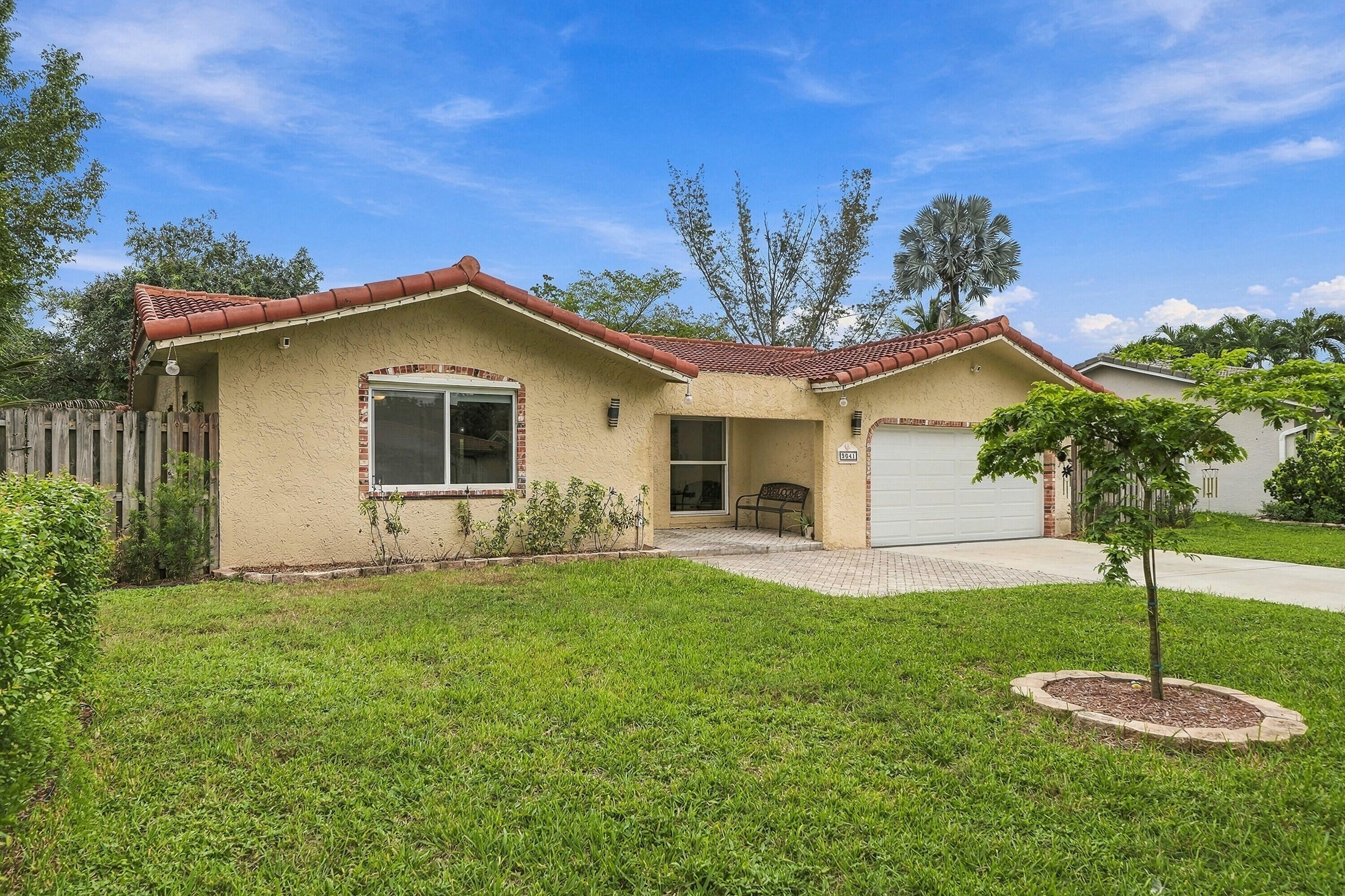 9041 NW 27TH Place