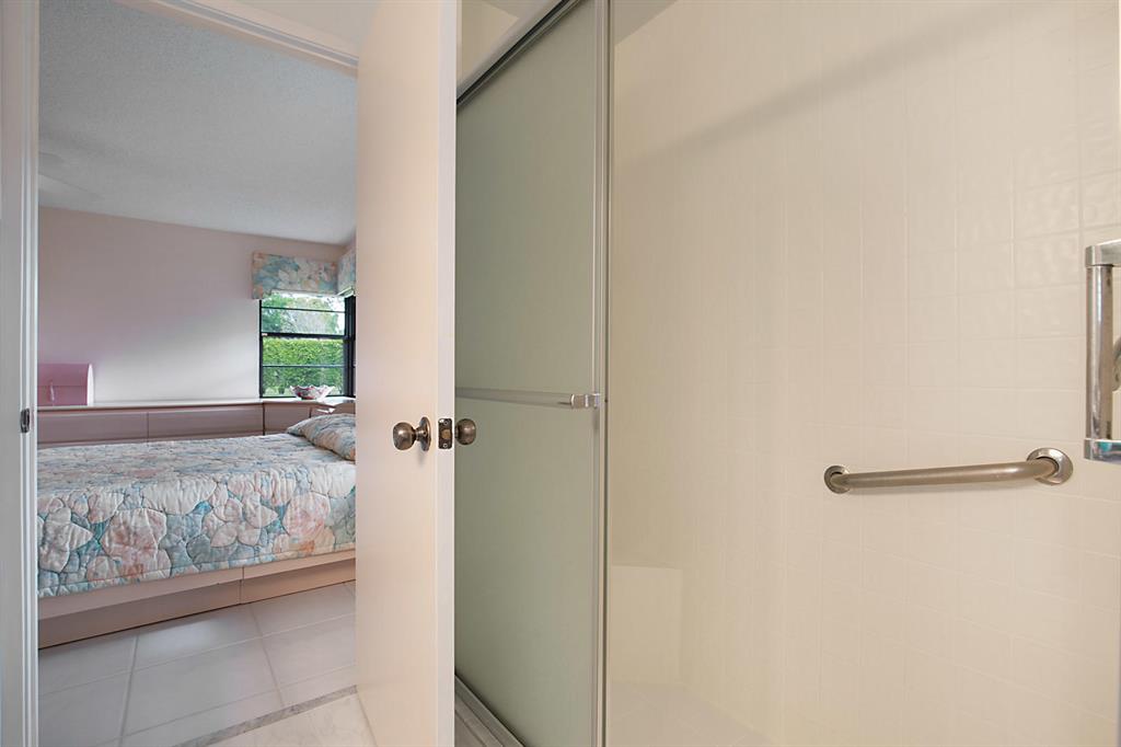 Whisper Walk/Parkshore - Residential