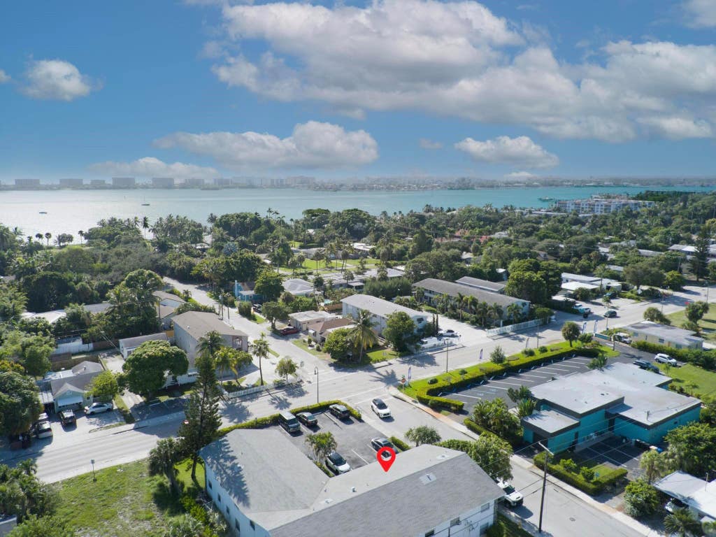 Photo of 1127 S FEDERAL Highway #103, Lake Worth Beach, FL 33460 (MLS # B26068890)