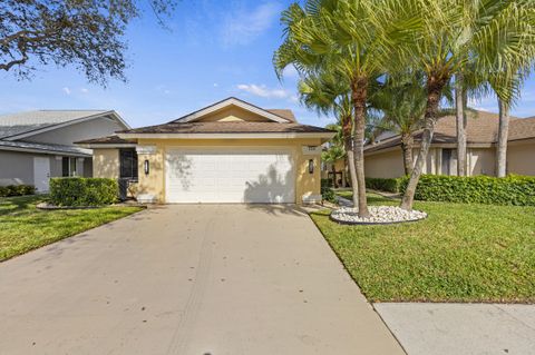 Photo of 125 Seashore Drive, Jupiter, FL 33477 (MLS # R11164544)
