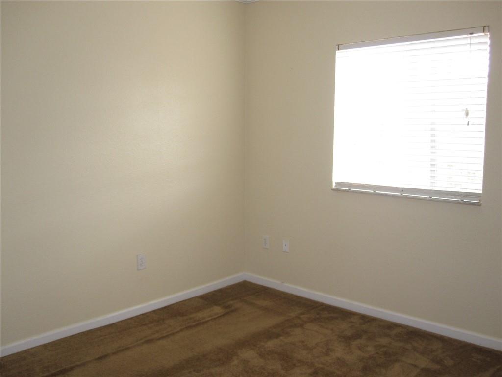 Aztec 167-19 B - Residential Lease