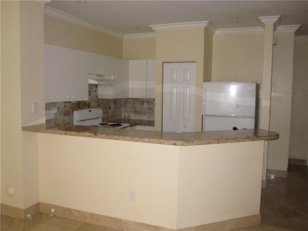 Aztec 167-19 B - Residential Lease