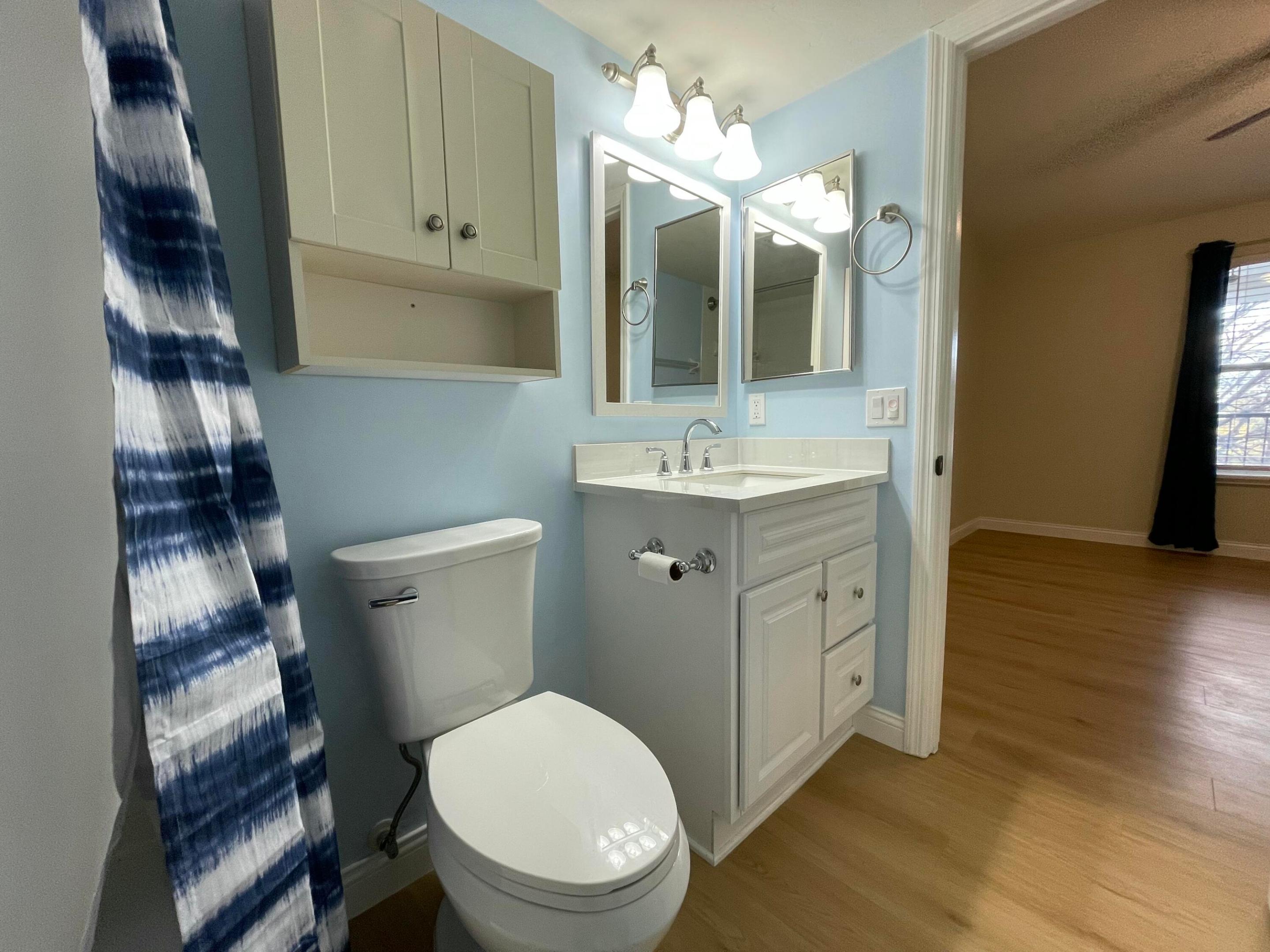 CAMPUS EDGE - Residential