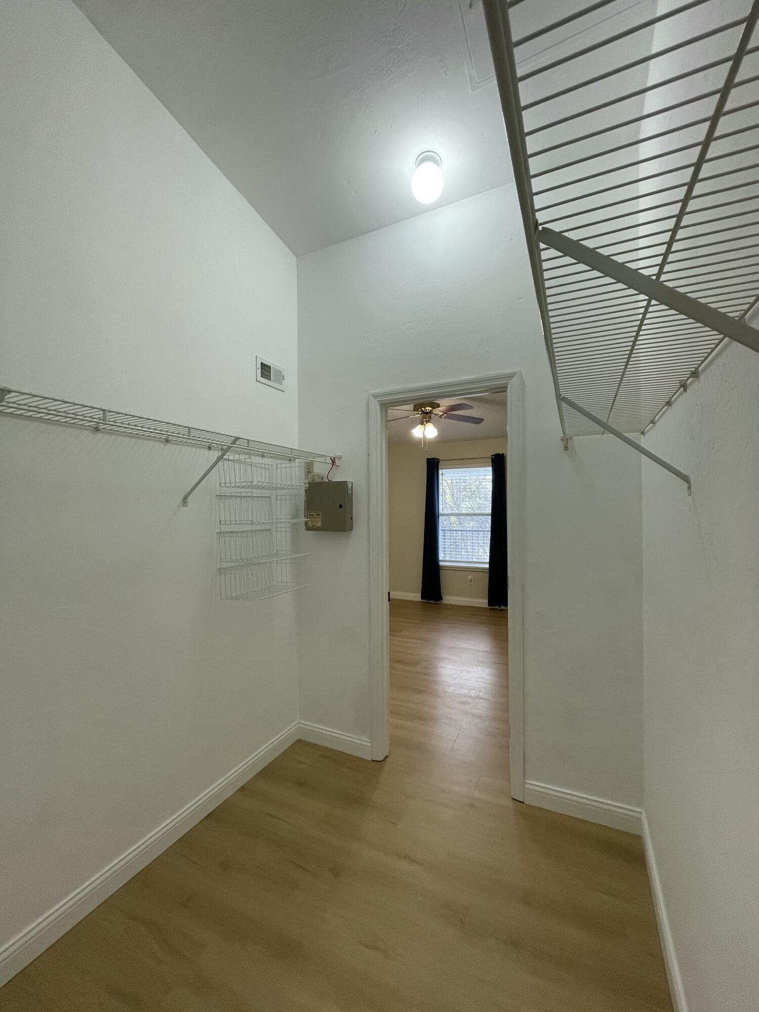 CAMPUS EDGE - Residential