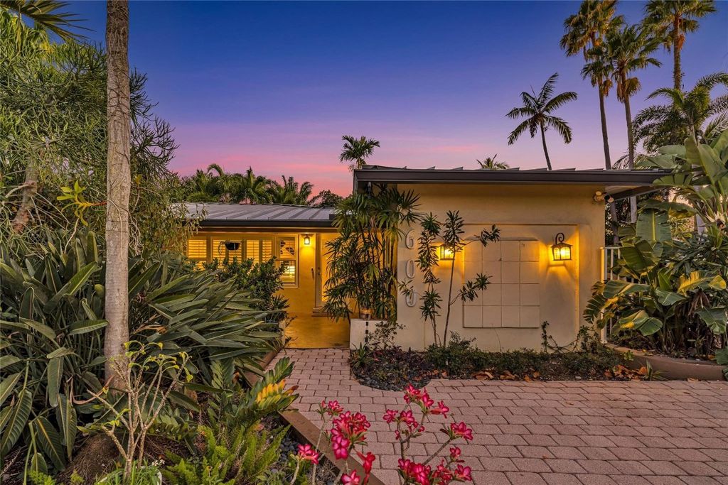 Photo of 1600 NE 16th Street, Fort Lauderdale, FL 33304 (MLS # F10493690)