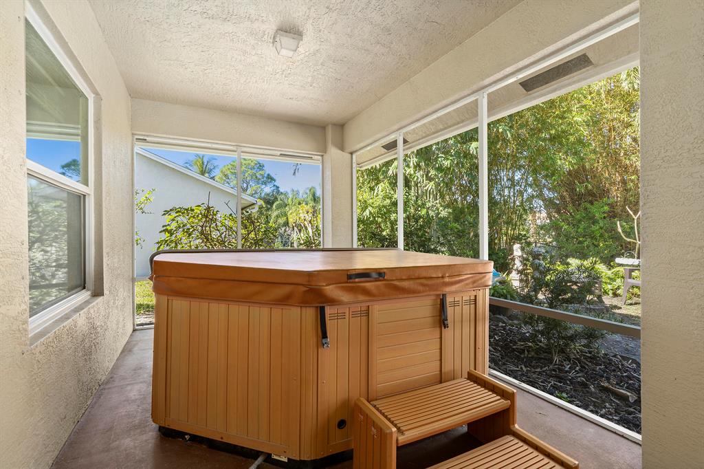 PORT ST LUCIE SECTION 18 - Residential