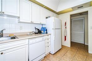 Oceanview Bldg B Condo - Residential Lease