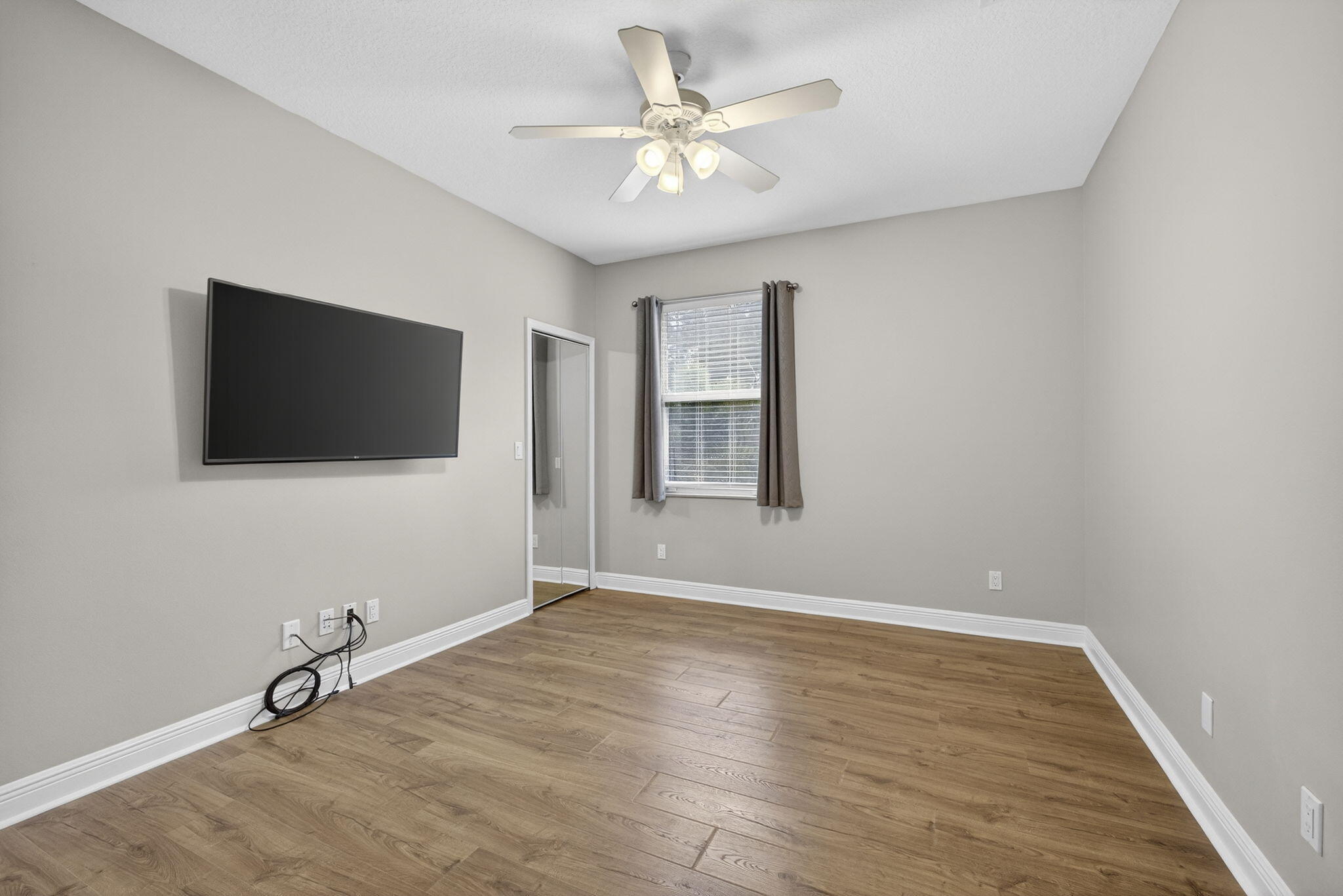 Acreage - Residential