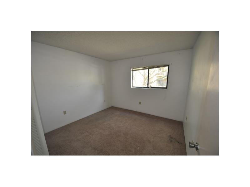 THE PALMS OF PEMBROKE - Residential