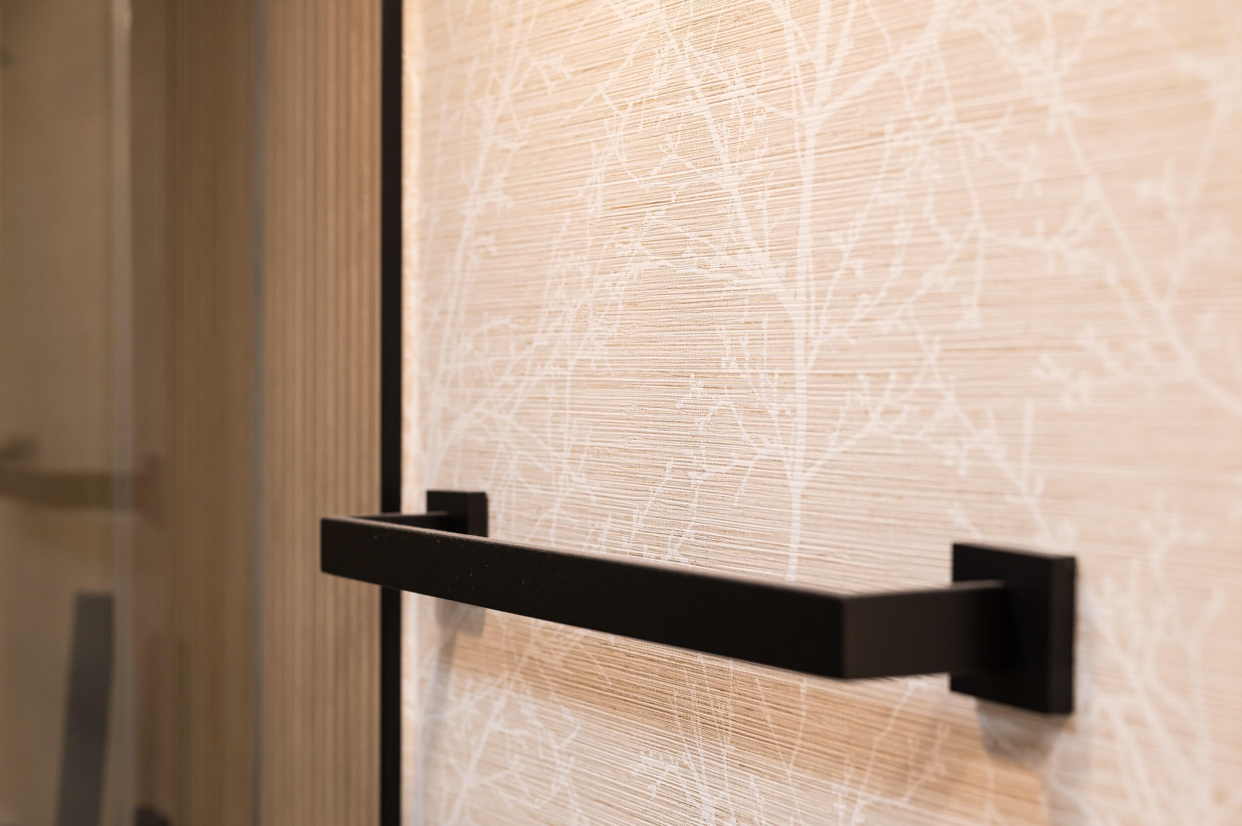 ATRIUM CONDO S 1/2 OF LT - Residential