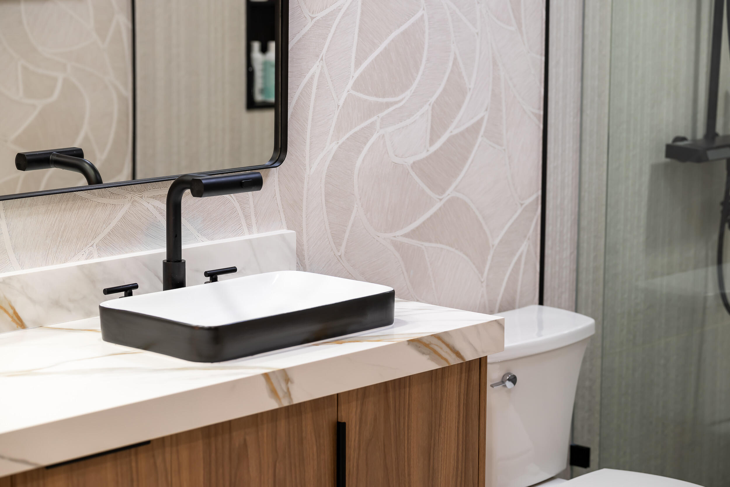 ATRIUM CONDO S 1/2 OF LT - Residential