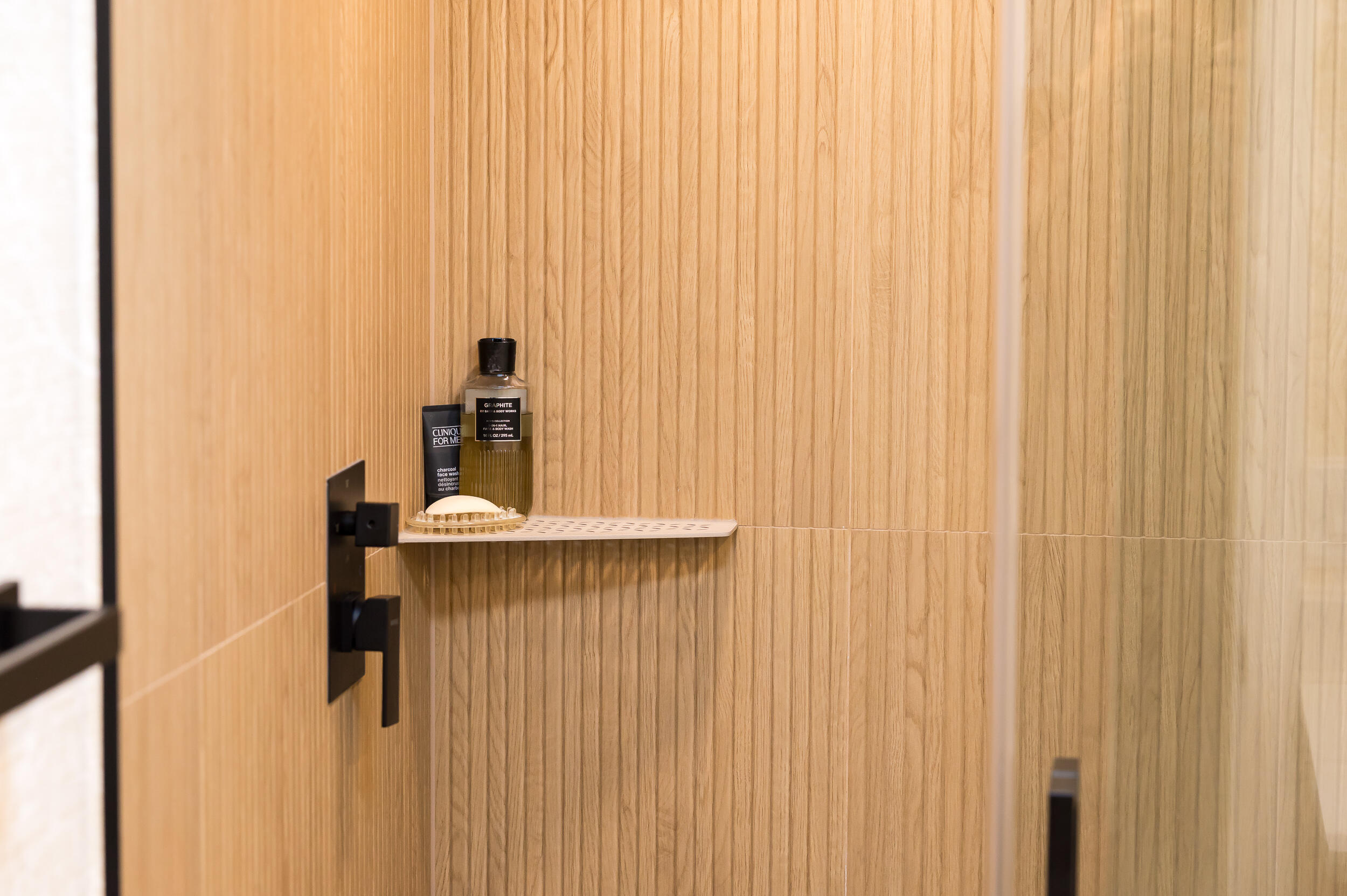 ATRIUM CONDO S 1/2 OF LT - Residential