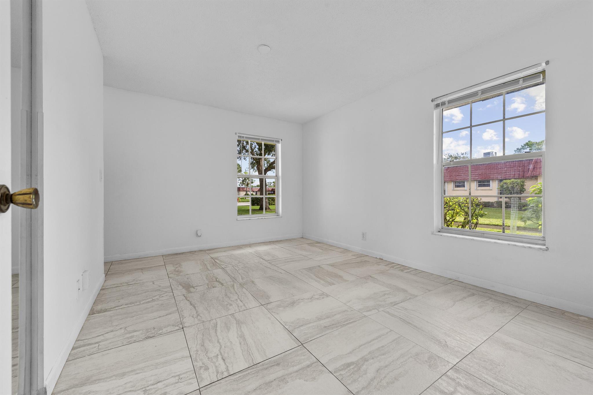COVERED BRIDGE CONDO - Residential