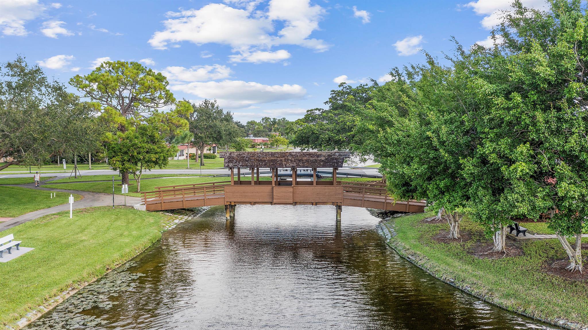 COVERED BRIDGE CONDO - Residential