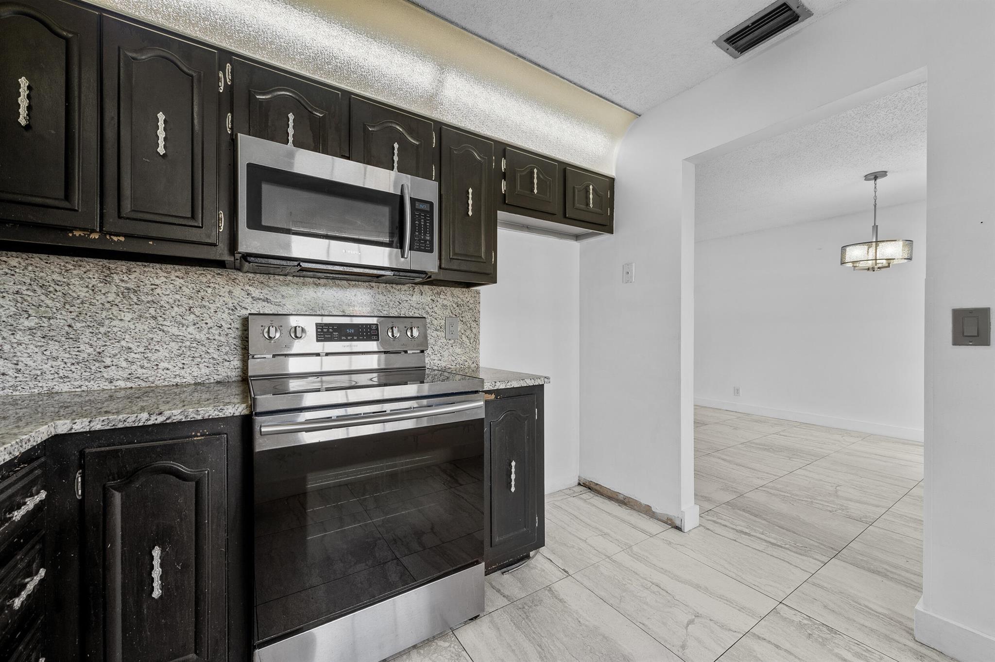 COVERED BRIDGE CONDO - Residential