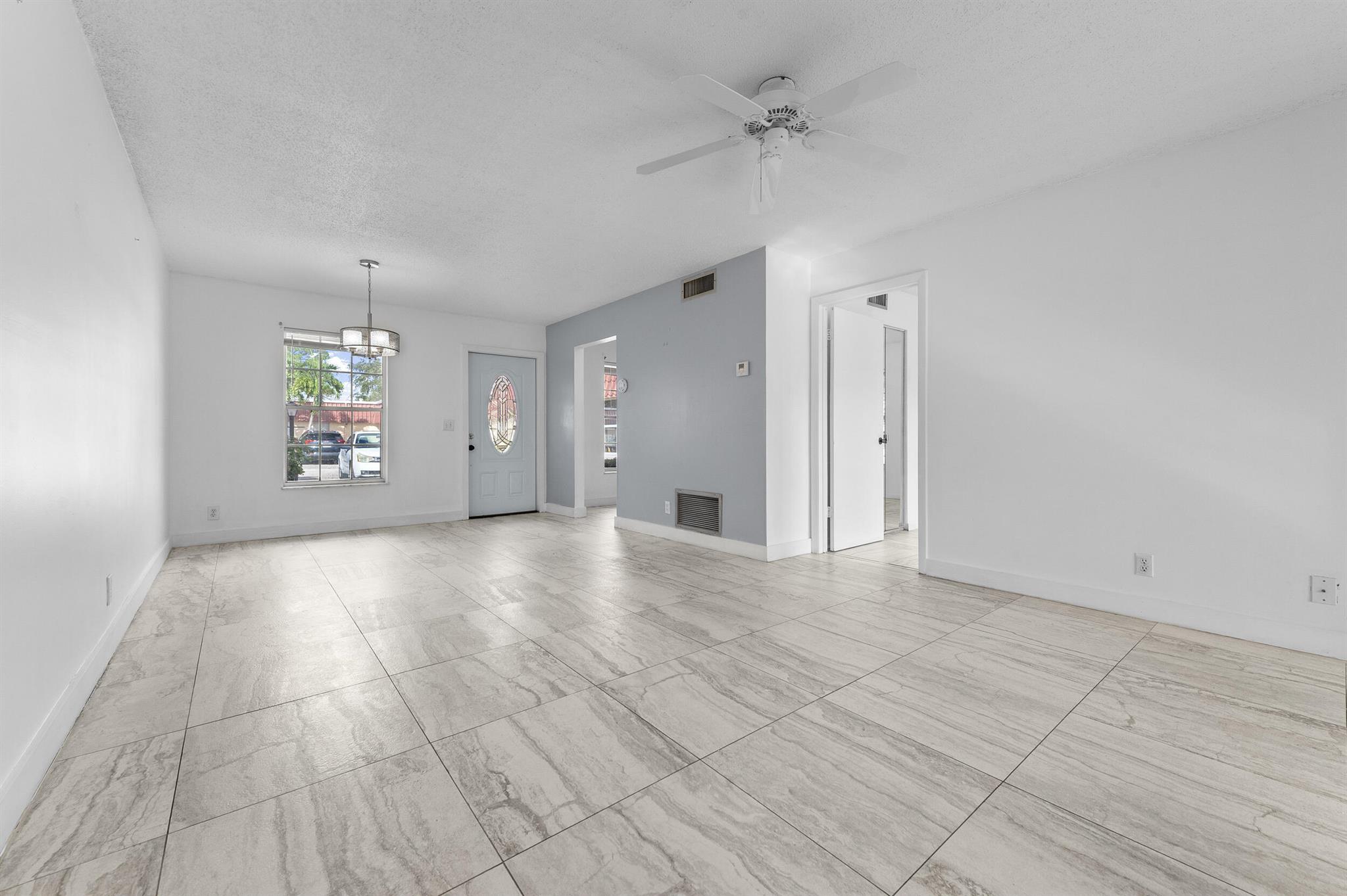 COVERED BRIDGE CONDO - Residential