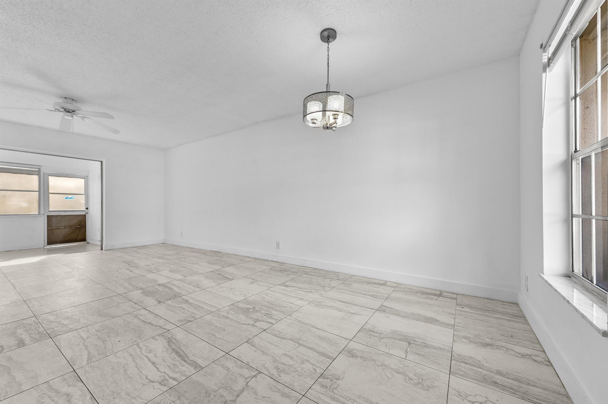 COVERED BRIDGE CONDO - Residential