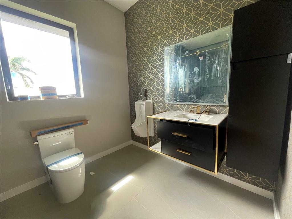 Coral Ridge - Residential