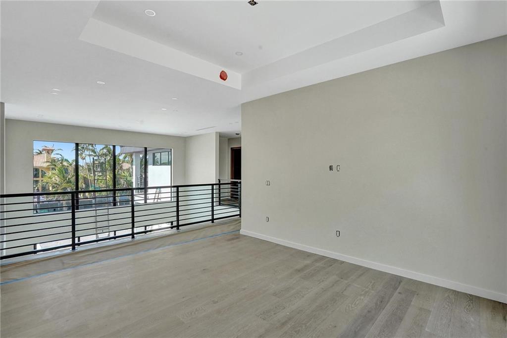 Coral Ridge - Residential