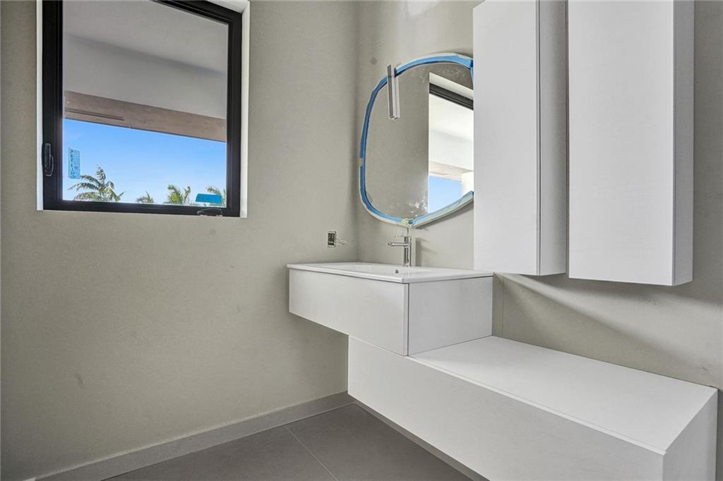 Coral Ridge - Residential