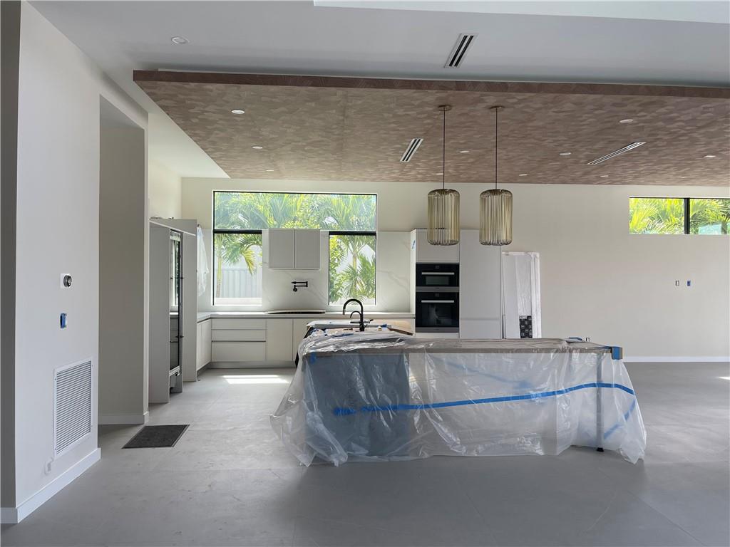 Coral Ridge - Residential