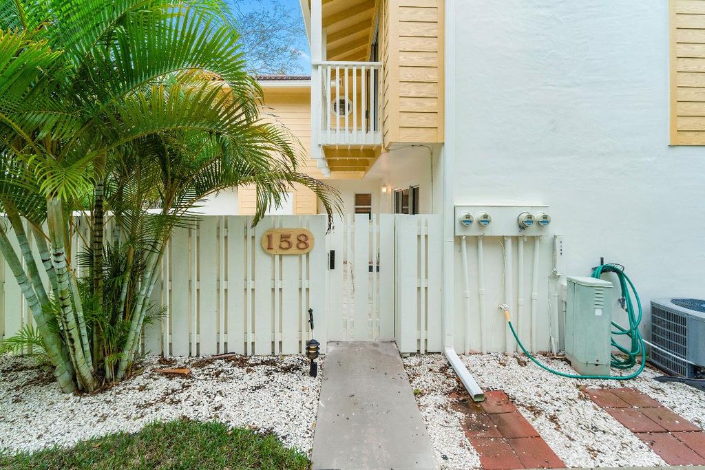 Photo of 158 Seabreeze Circle, Jupiter, FL 33477 (MLS # R10949752)