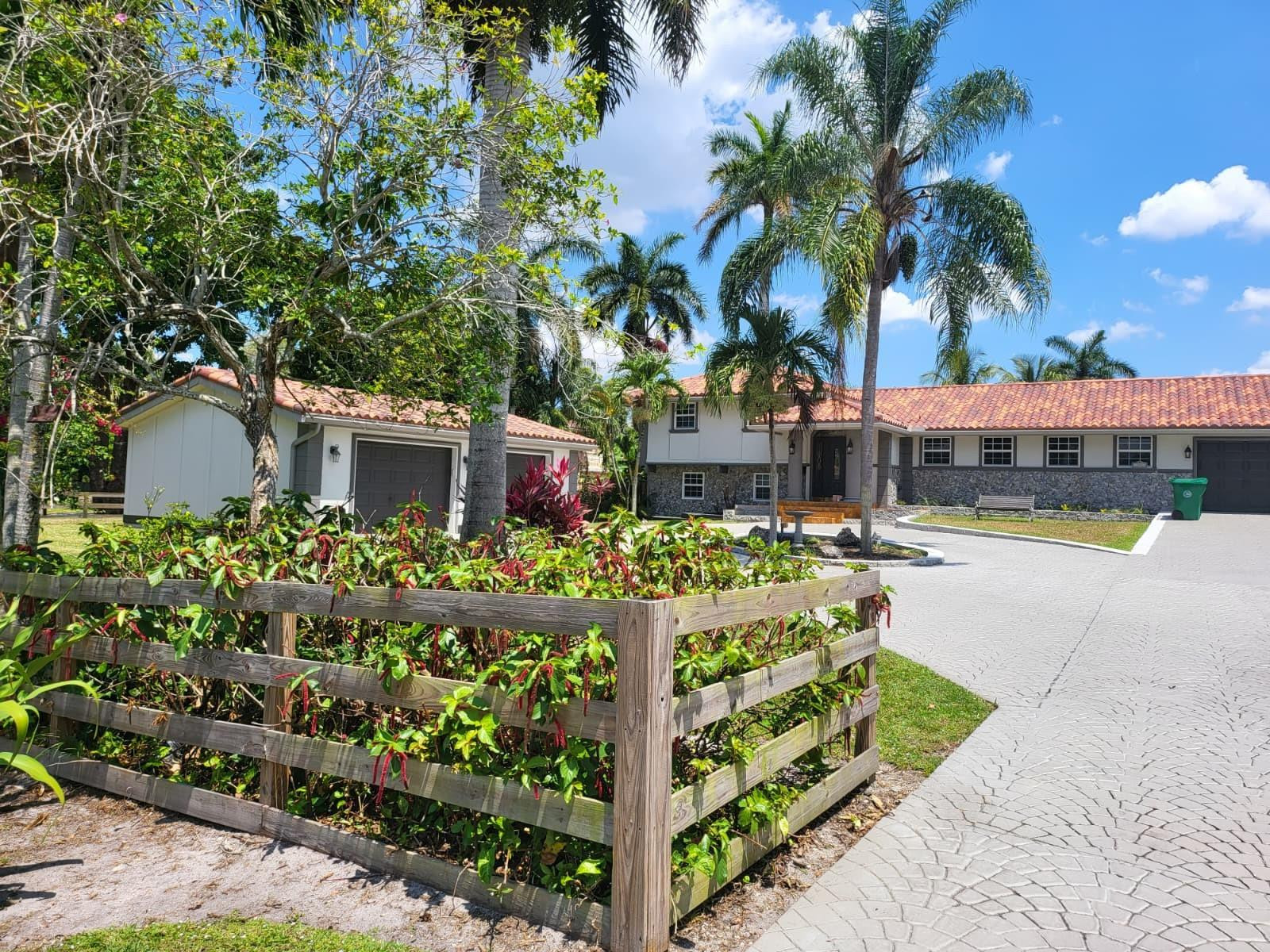 DAVIE FARMETTES - Residential