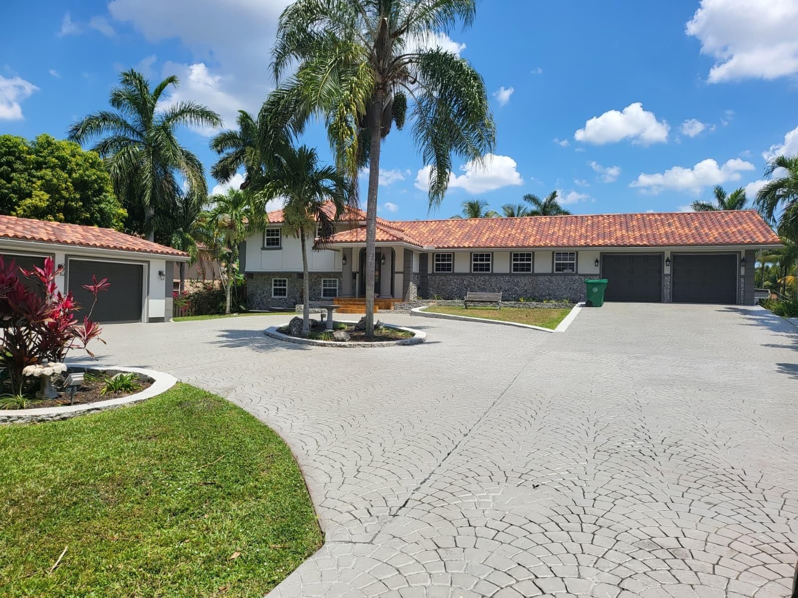 DAVIE FARMETTES - Residential