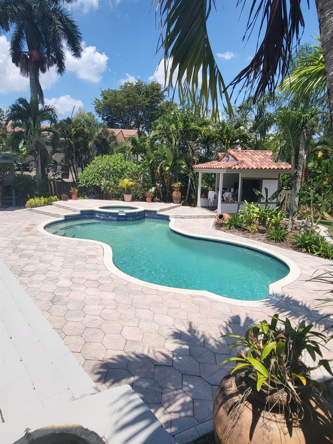 DAVIE FARMETTES - Residential