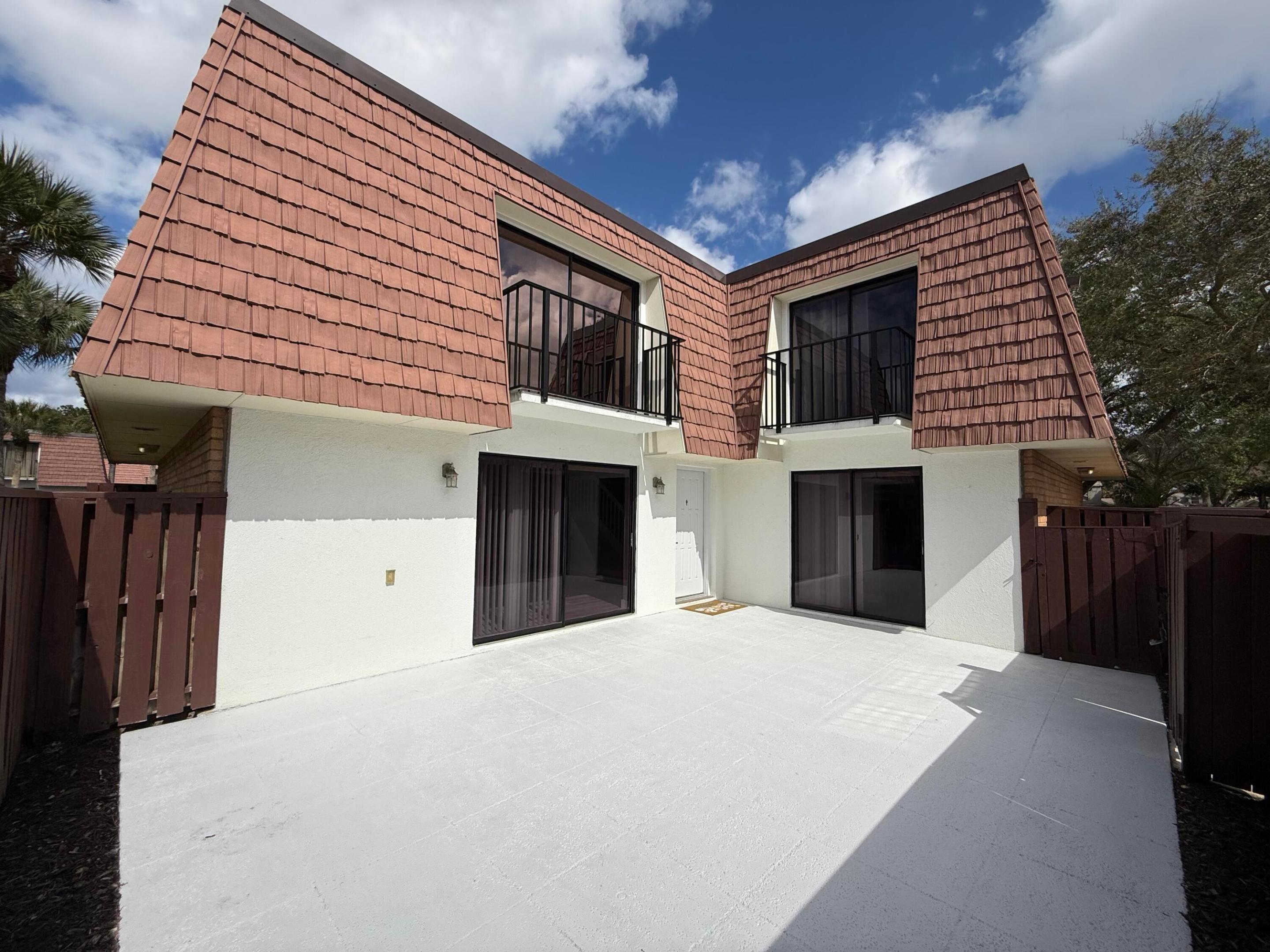 3611 SW Sunset Trace Circle