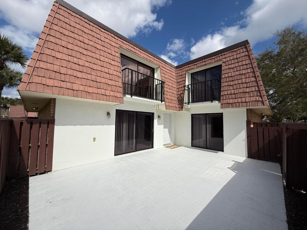 Photo of 3611 SW Sunset Trace Circle, Palm City, FL 34990 (MLS # R11168737)