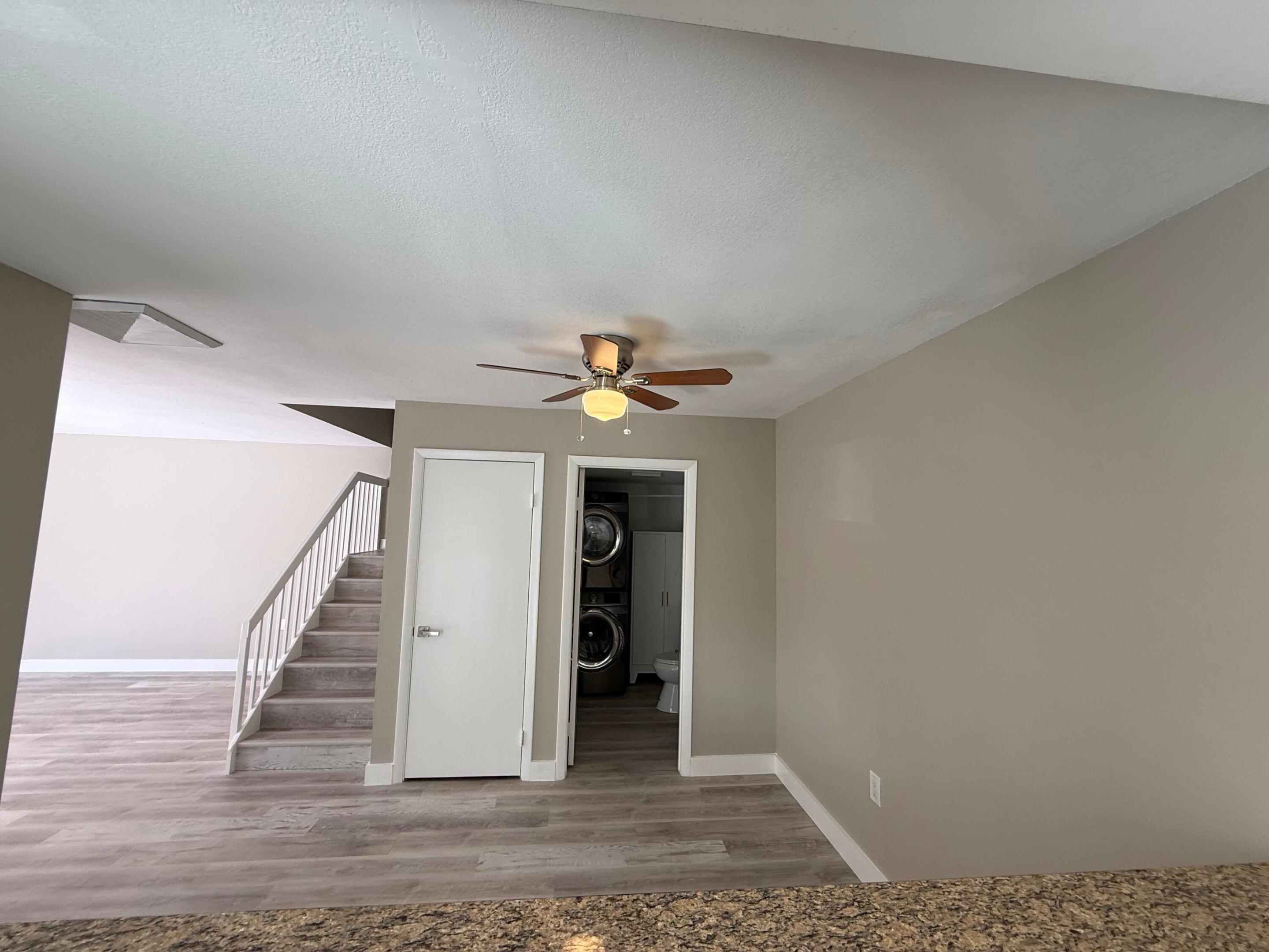 SUNSET TRACE AT MARTIN DOWNS (AKA MARTIN DOWNS PLA - Residential