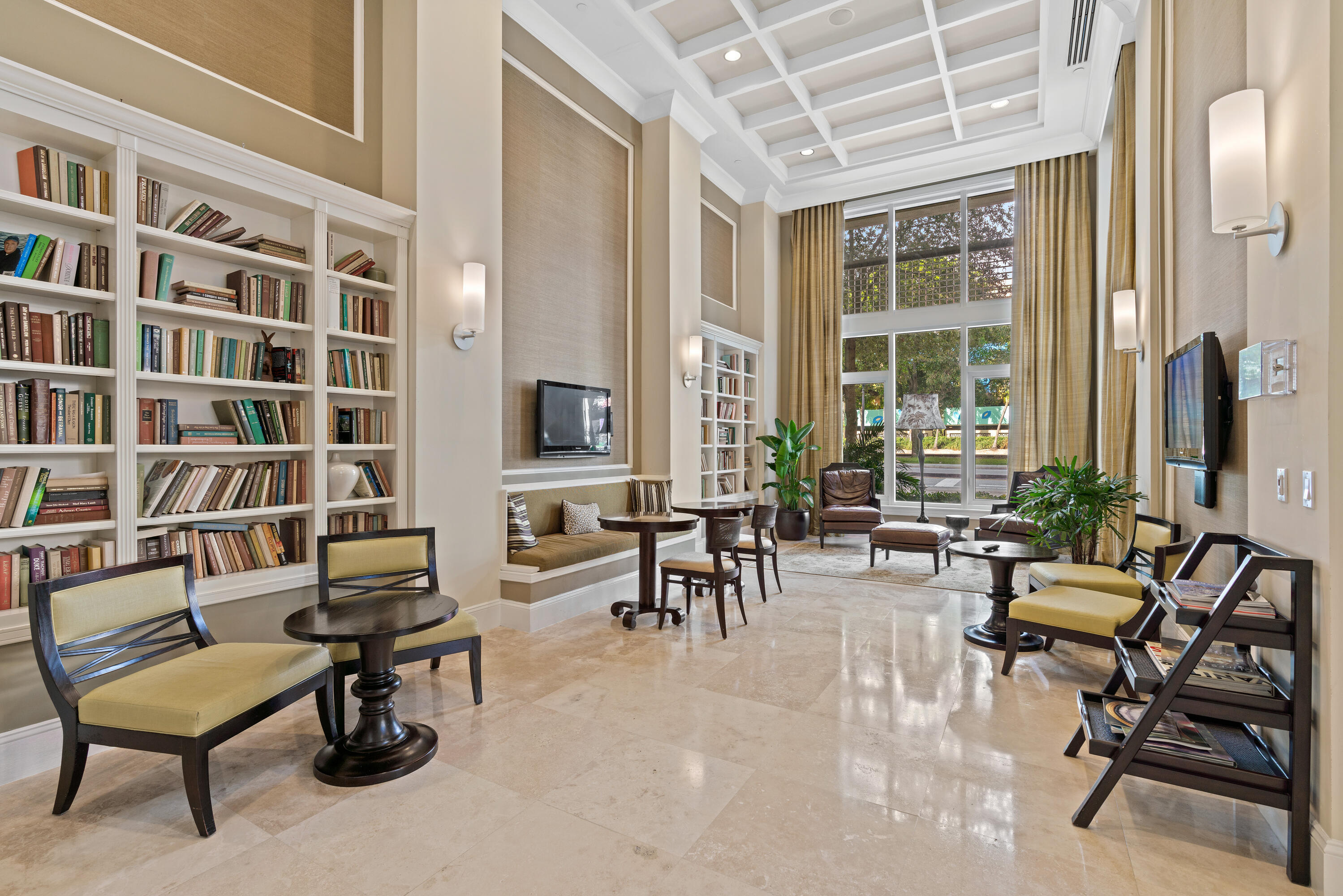 CITY PALMS CONDO - Residential Lease