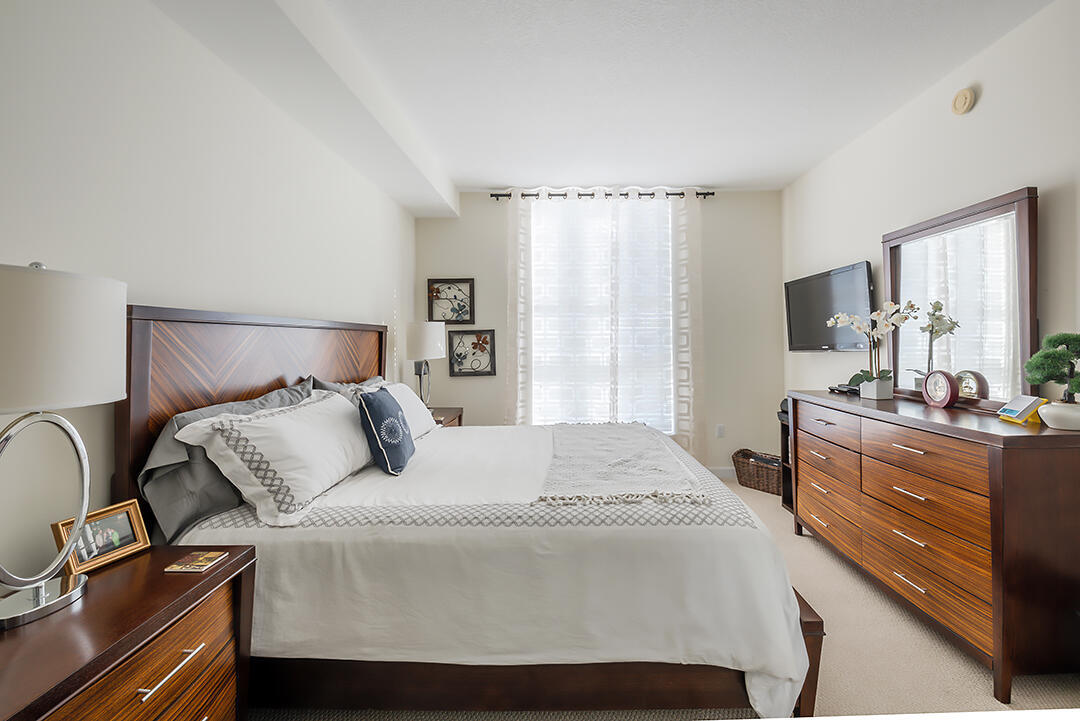 CITY PALMS CONDO - Residential Lease