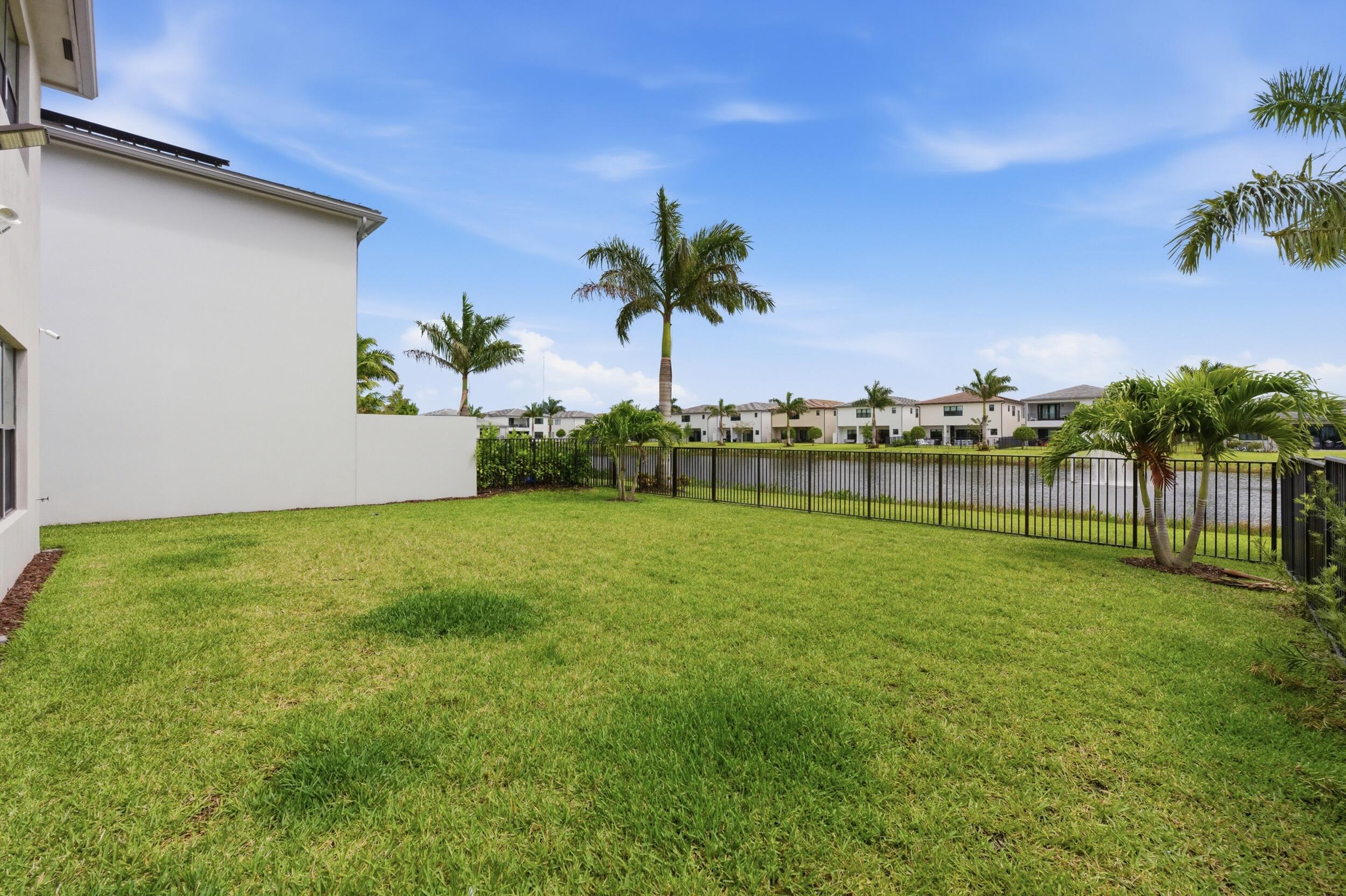 BOCA RATON GOLF COURSE PUD - Residential
